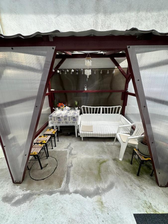 Nema S Apartment Brasov Luaran gambar